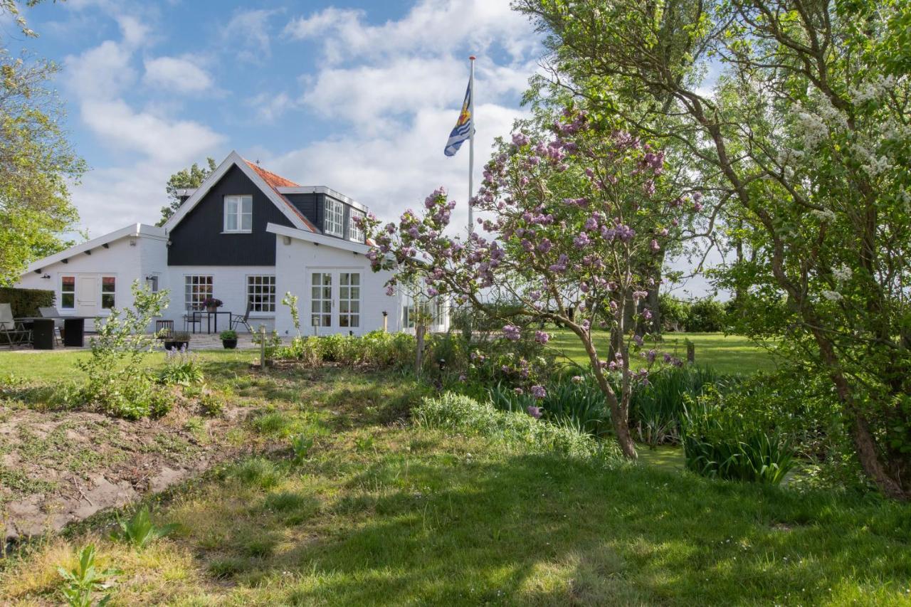 Prachtig Gelegen Vrijstaand Landhuis Hansweert Екстериор снимка